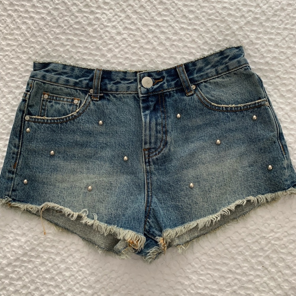 TOBI Small Size 26 Denim Shorts with Studs